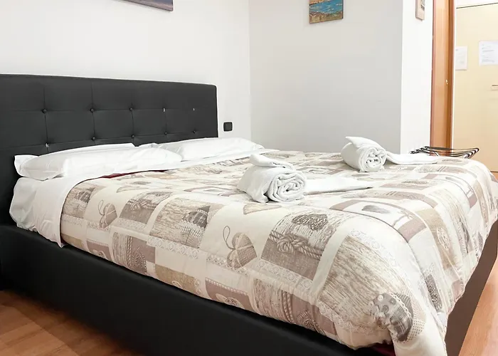 Napolidays Toledo Apartment By Dimorra